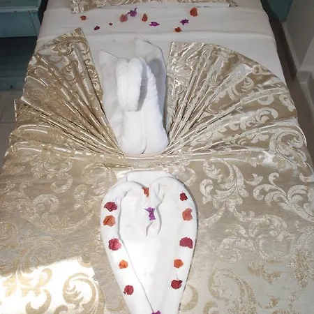 Risus Otel